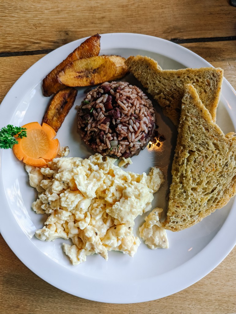 Breakfast Costa Rica hotel banana Azul Puerto Viejo