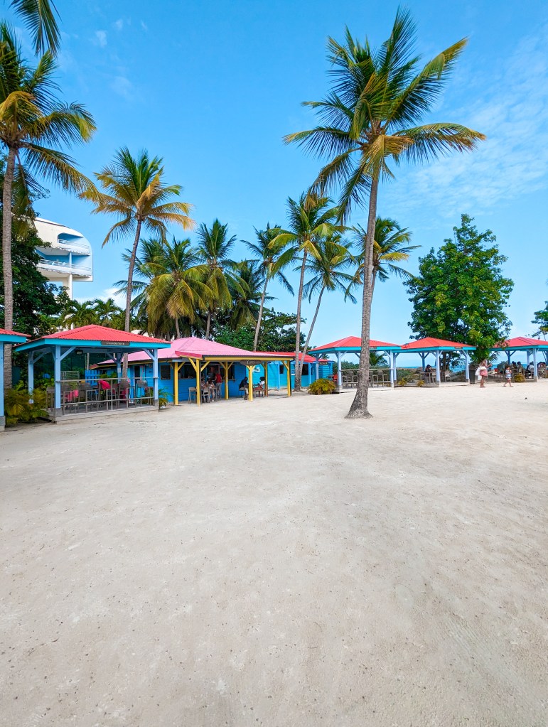 la creole beach hotel guadeloupe bar