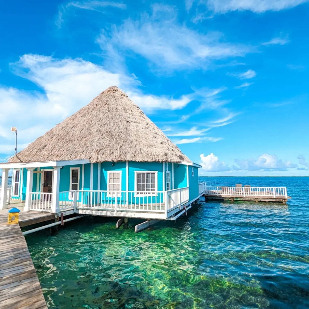 overwater villa cocoplum belize