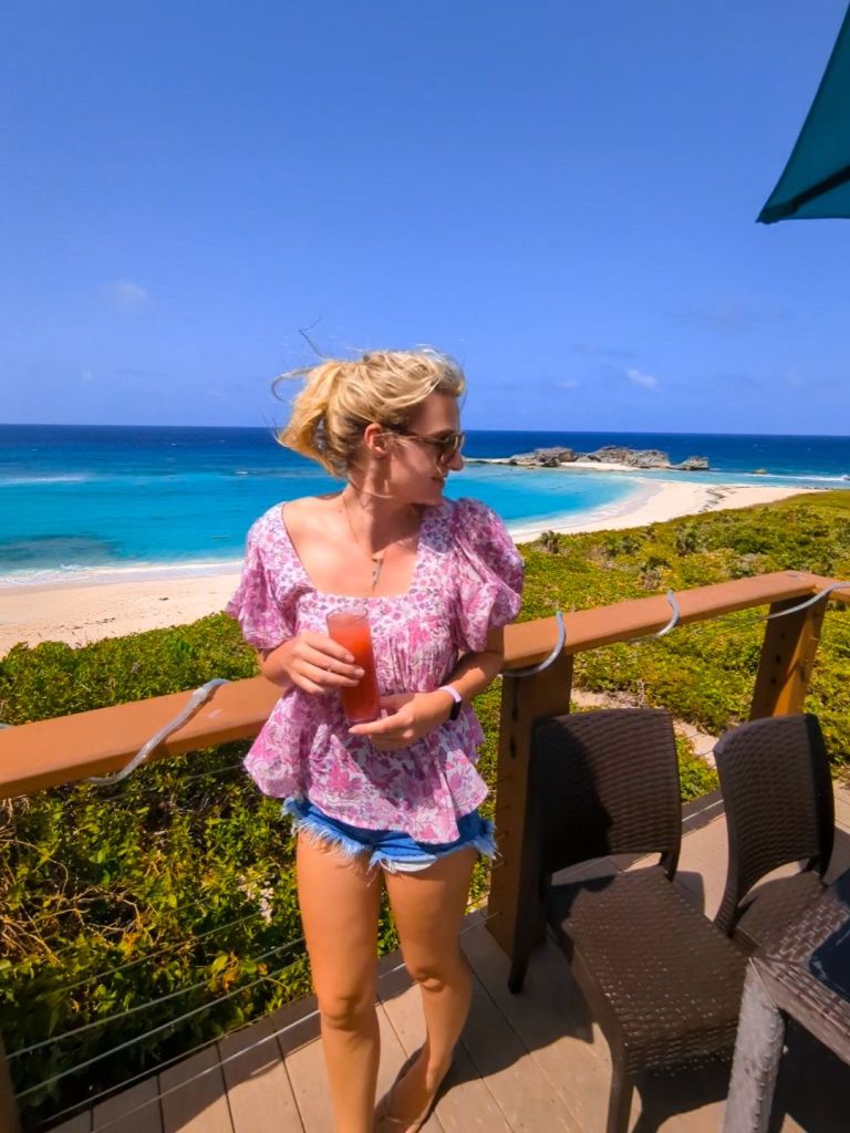 north middle caicos mudjin bar grill