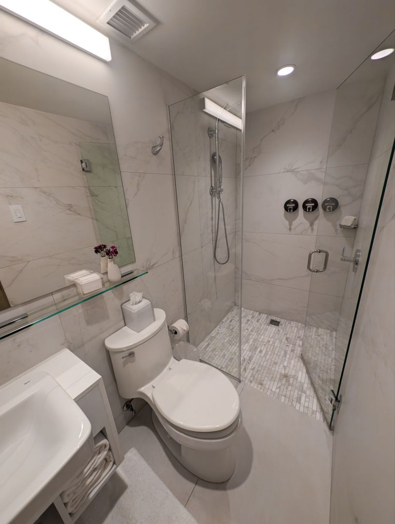 el convento hotel puerto rico bathroom