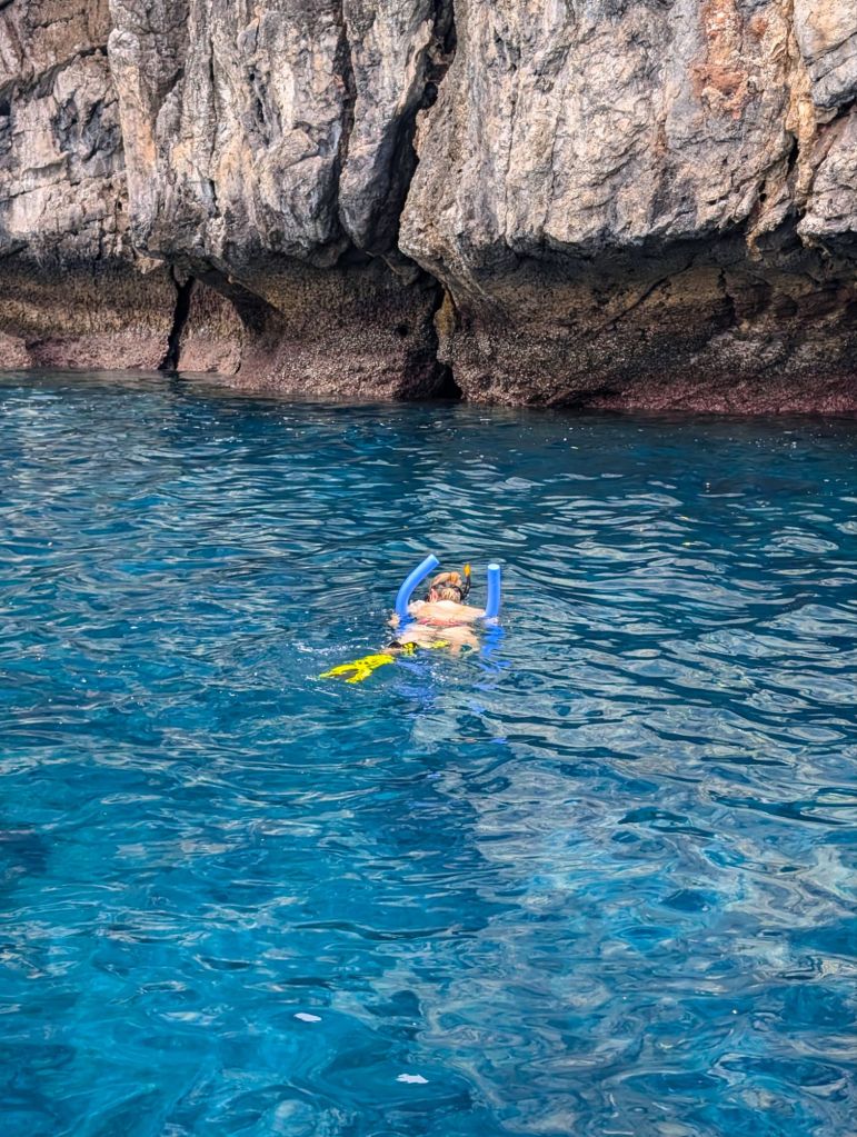 Simba seat trips phi phi islands snorkelling