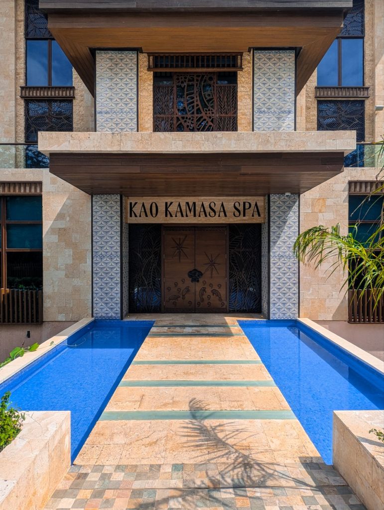 kimpton grand roatan  spa