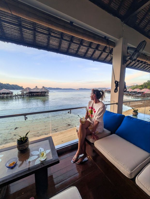 Happy Hour at Gayana