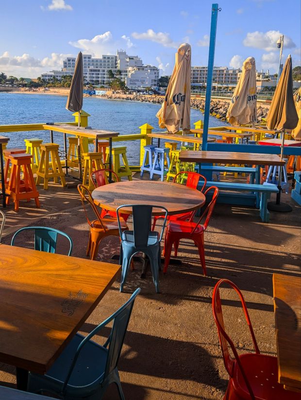 sunset bar st martin