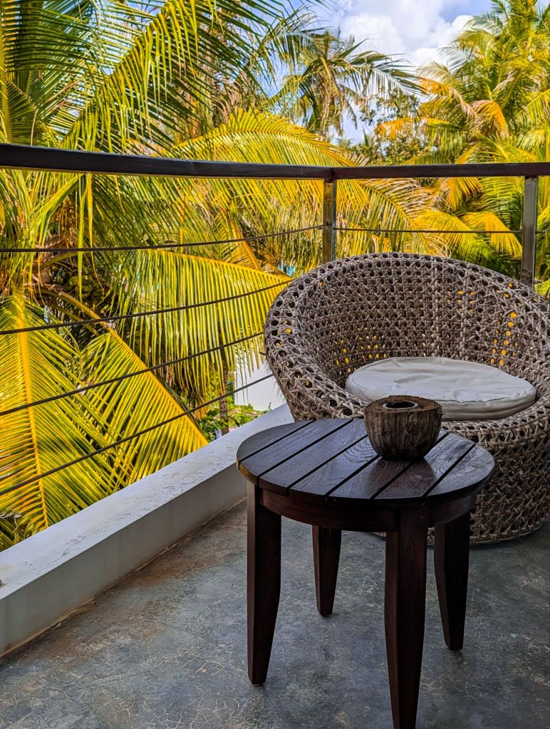 bliss dhigurah maldives