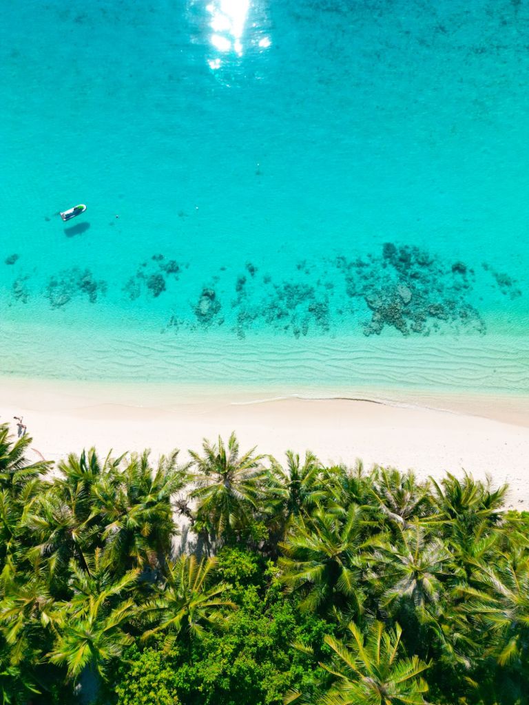 bliss dhigurah maldives